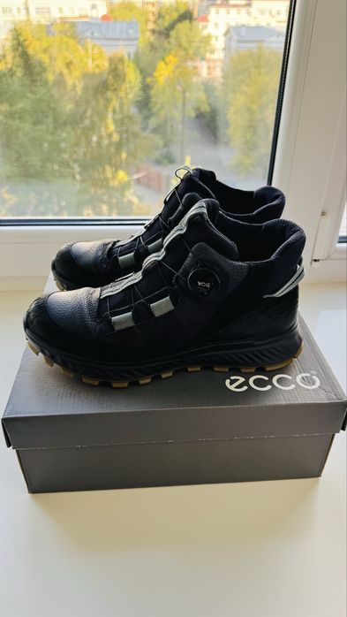 Продам ботинки ECCO для мальчика