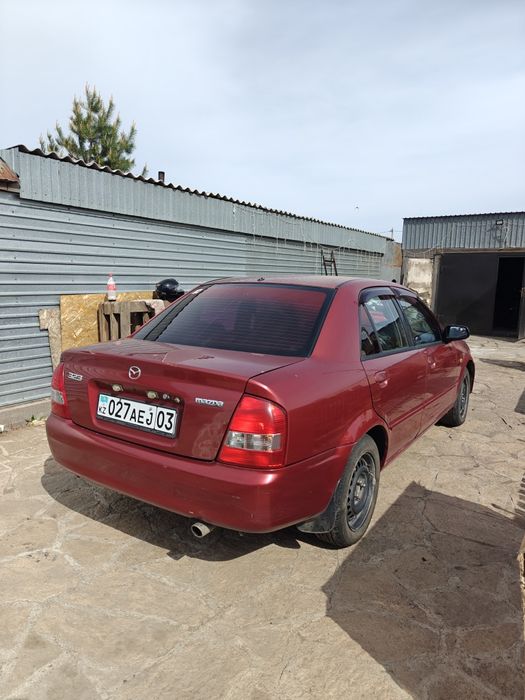 Продам Мазду 323 автомат