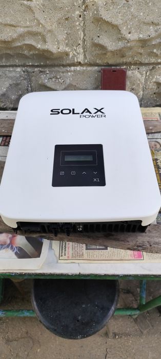 Соларен инвертор Solax