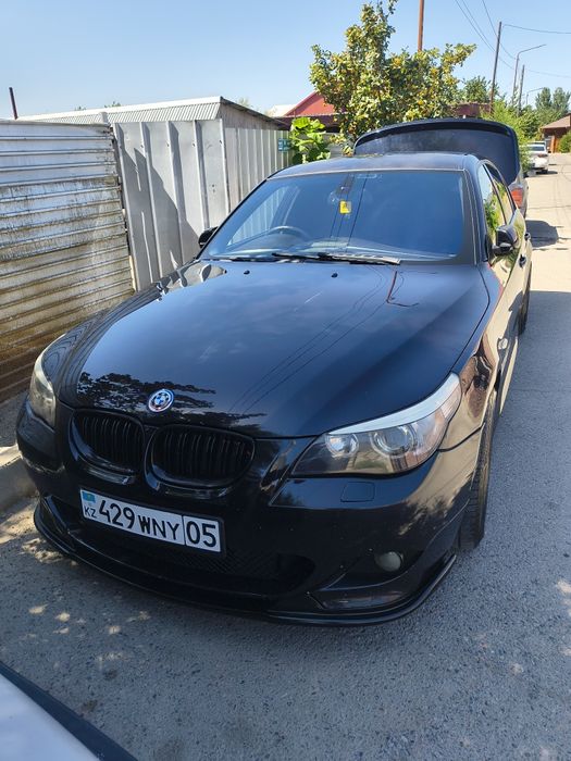 Продам автомобиль BMW 525I