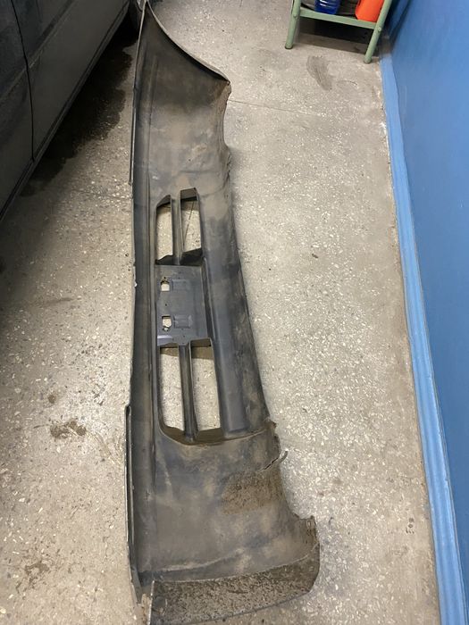 Бампер  прадо 90