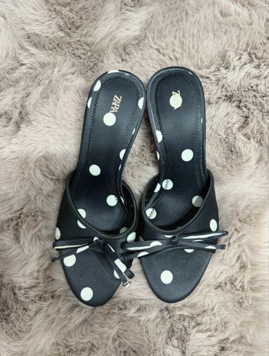 Papuci zara ……….