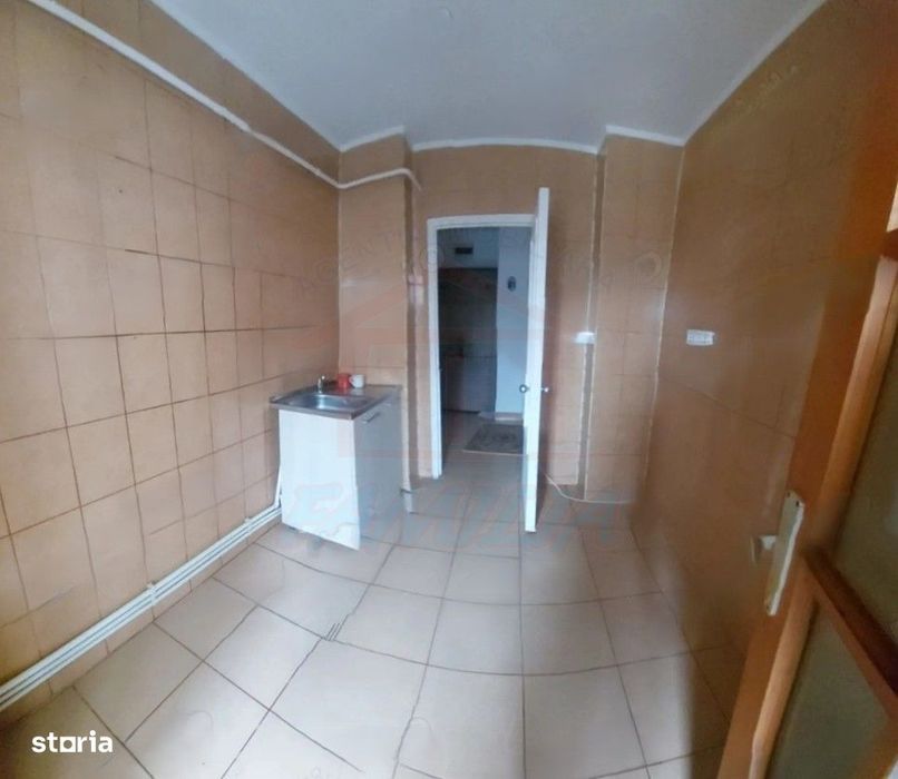 Apartament 3 camere decomandate – etaj 2 – Micro 21, Galați