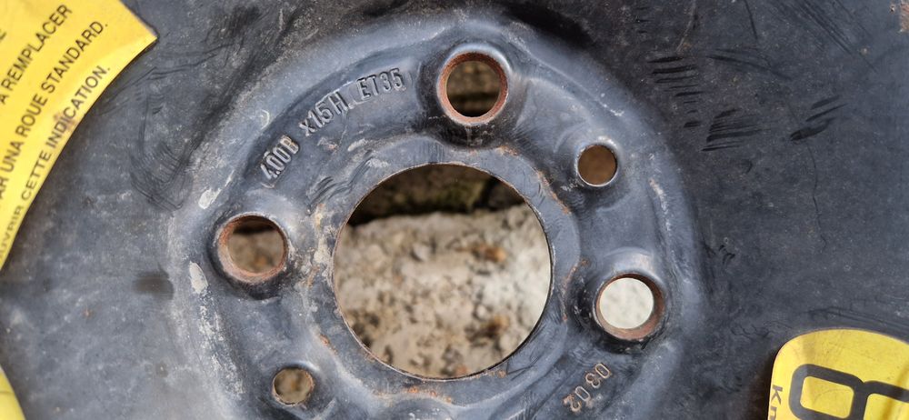 Резервна гума - патерица 15"