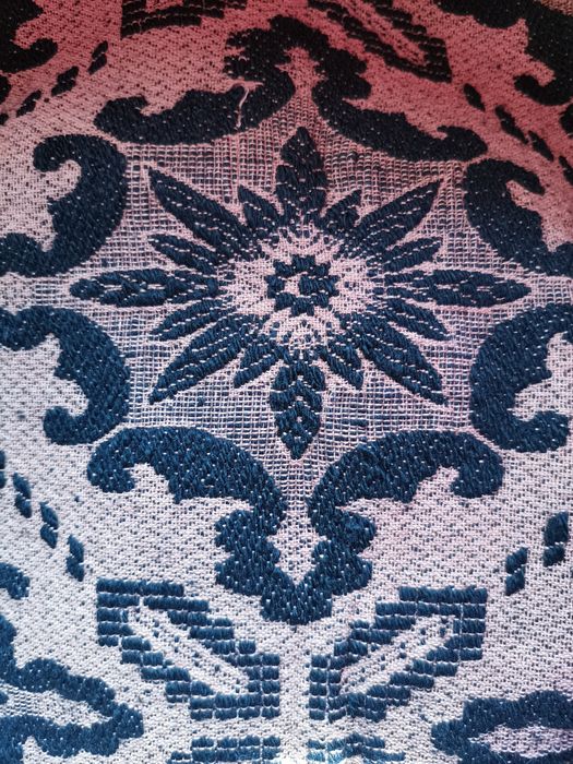 Вълнена постелка.