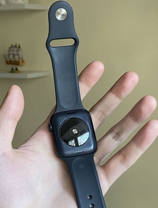 Apple Watch SE 2 АКБ 99 % Почти Новый Звонить Оригинал