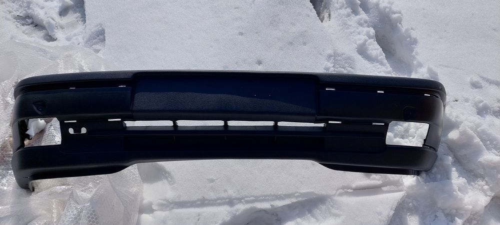 Передний бампер опель вектора А