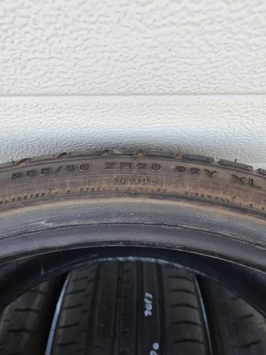 Летни гуми Спорт П. ACCEIERA PHI 255 30 R20 /225 35 R20 дот 2112