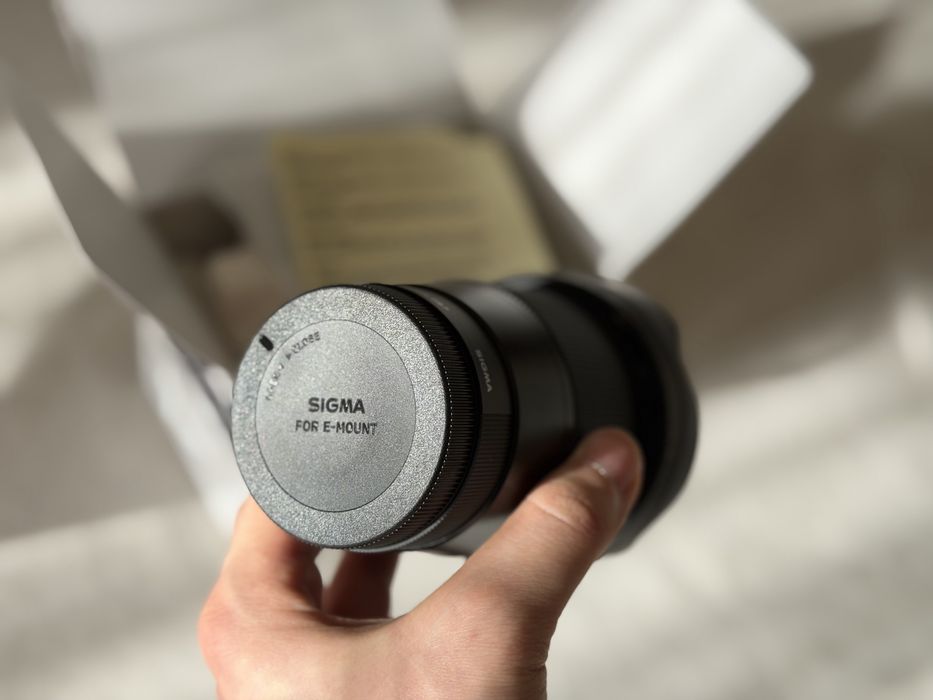 Объектив Sigma 16mm f/1.4 DC DN (для Sony E)