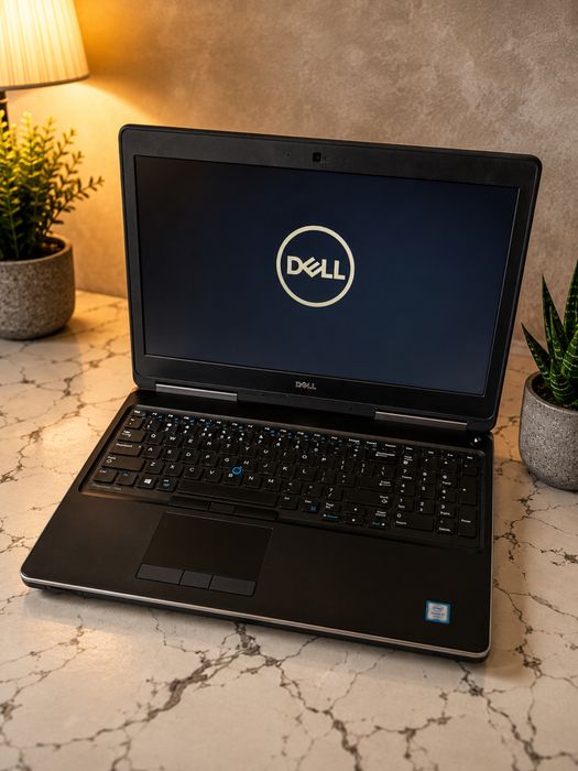 Vand Laptop  Windows 11 instalat