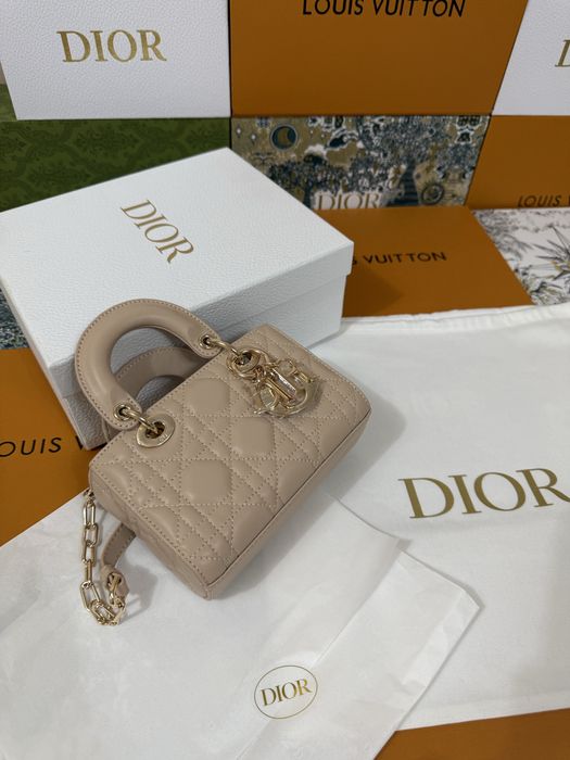 Дизайнерска дамска чантичка New Season