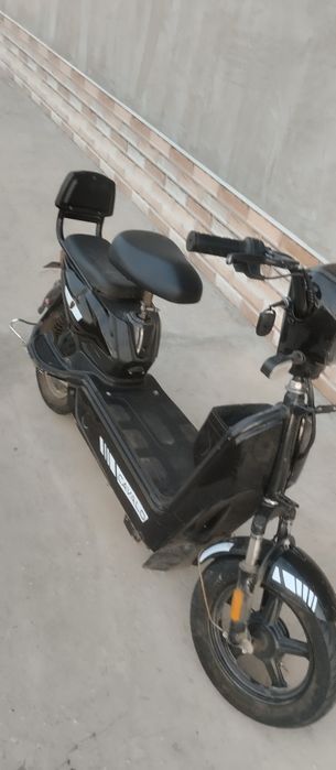 Скутер сотлади йуриши зор