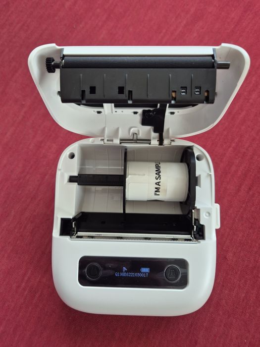 Imprimanta Etichete Phomemo M220 Alba – Bluetooth, USB, Role Cadou