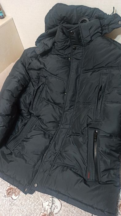 Продам мужскую куртку(зима)