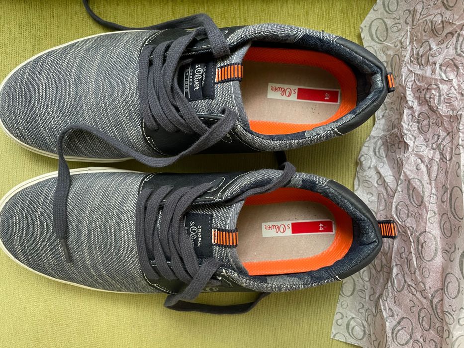 Нови спортни обувки  s.Oliver, 44 номер