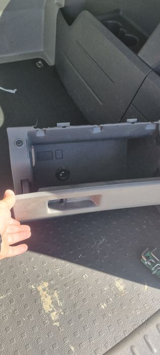 Жабка за VW CADDY 2011-2016