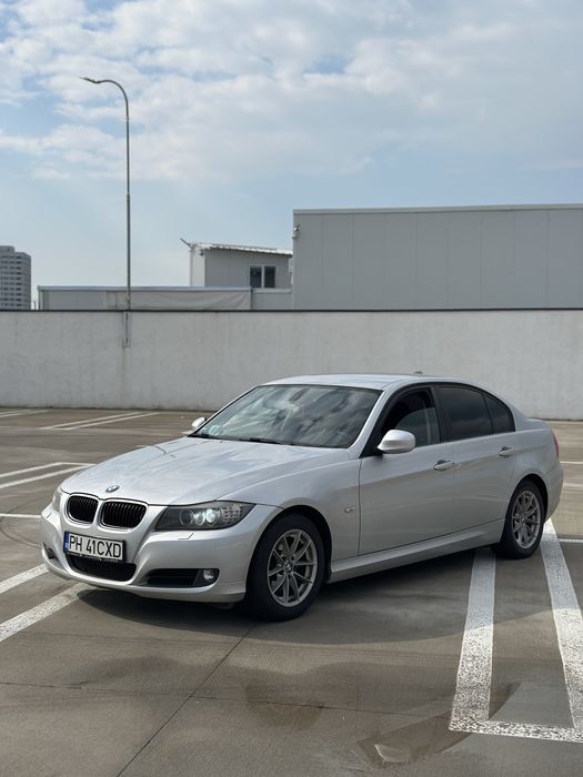 BMW SERIA 3 2010