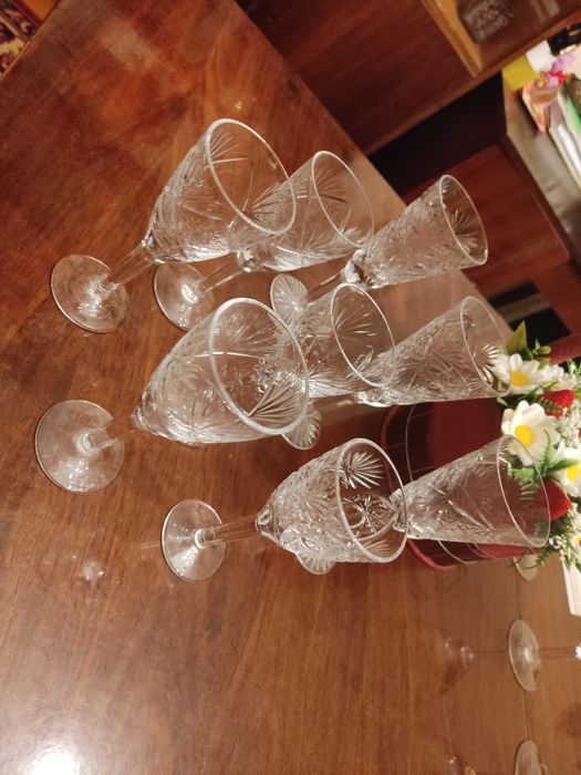 Скидка!Хрустальные фужеры и рюмки, состояние -идеальное