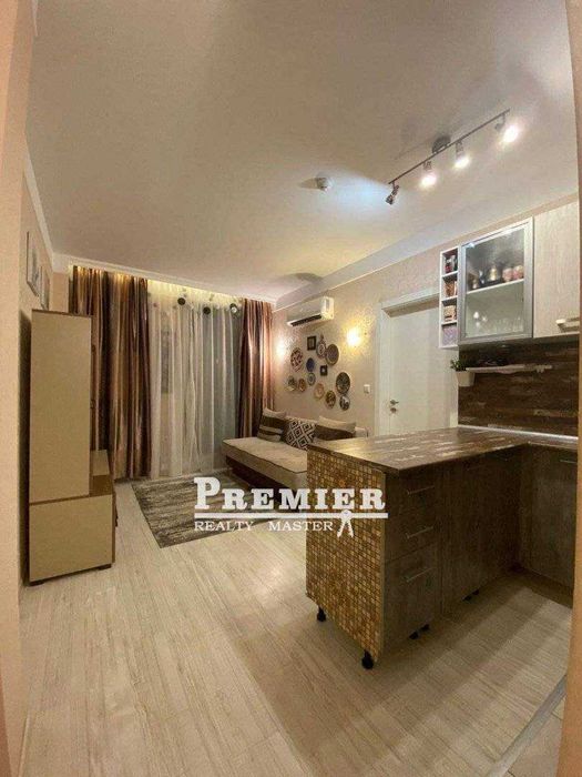 Продава се Тристаен апартамент в к.к. Слънчев бряг - 70 кв.м за 1429 €/кв.м - Снимка #16