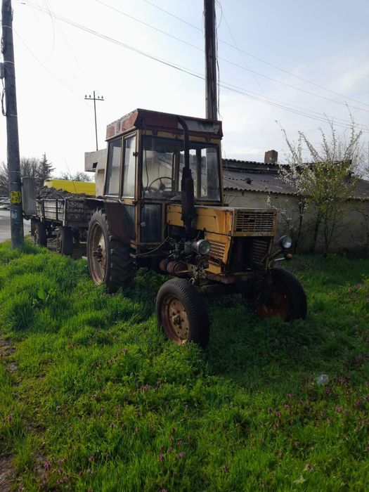 Продавам трактор МТЗ 80