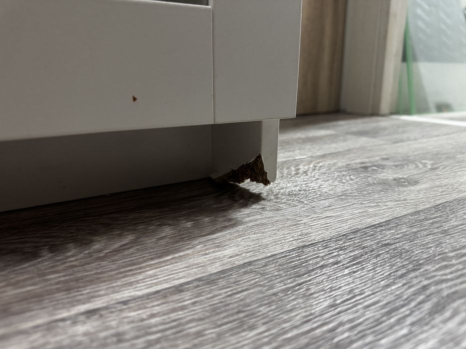 Продам витринный шкаф