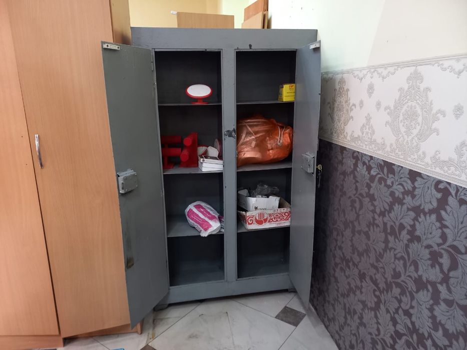 Продаю сейф