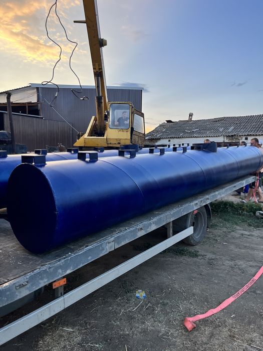 Vand pontoane metalice plutitoare