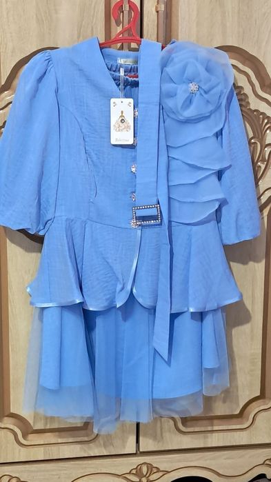 Продается платье новое 50 размер