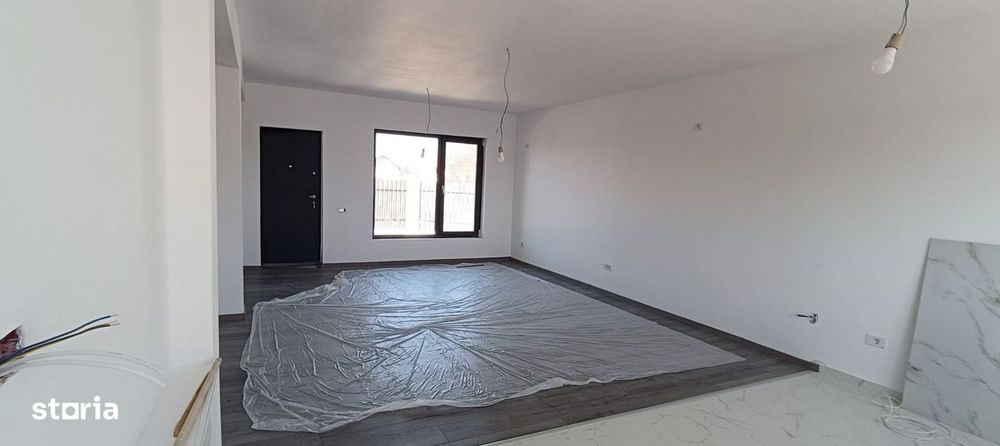 Casa Parter 3 camere /Com.Berceni /Comision 0%