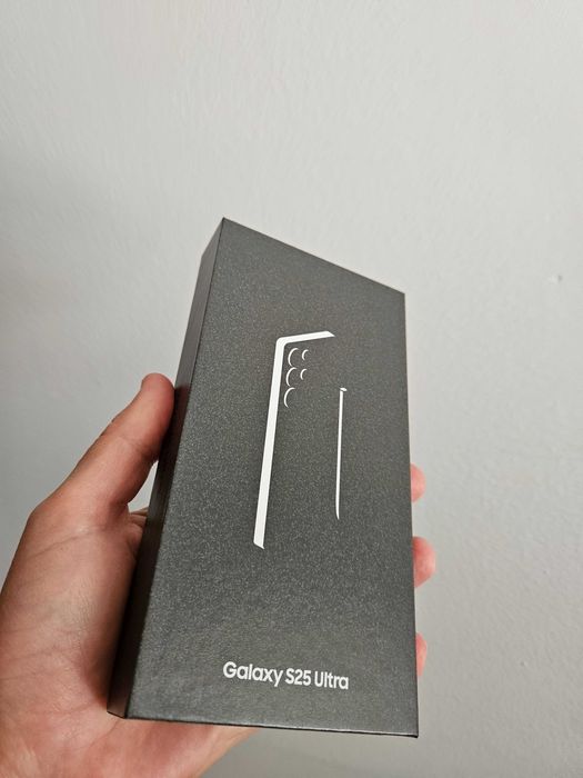 Samsung Galaxy S25 Ultra, 256 Gb, sigilat la cutie, silver, schimb.