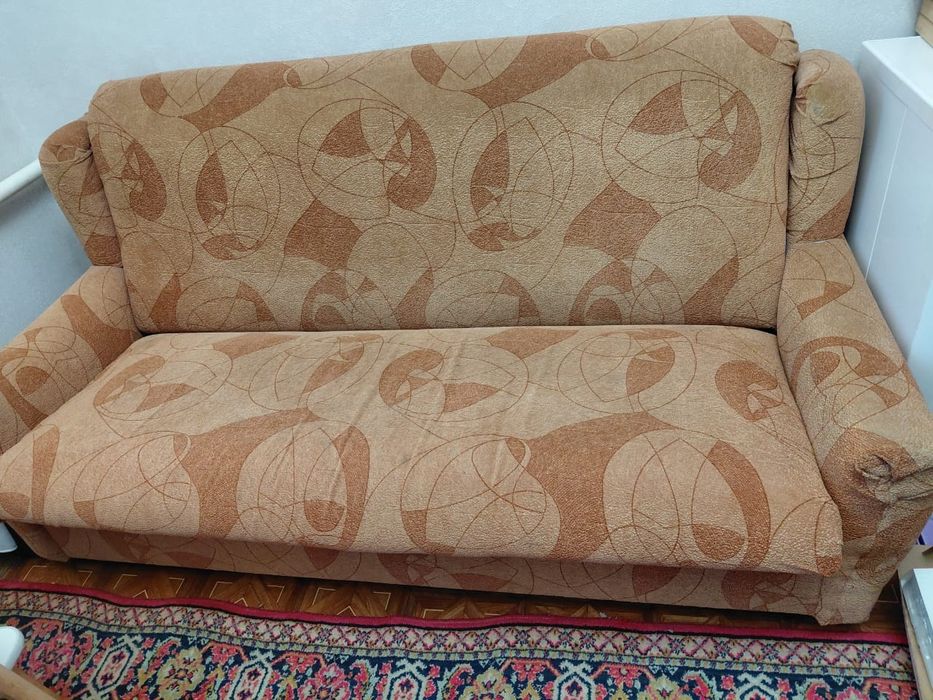 Продам стенку, диван, кресла