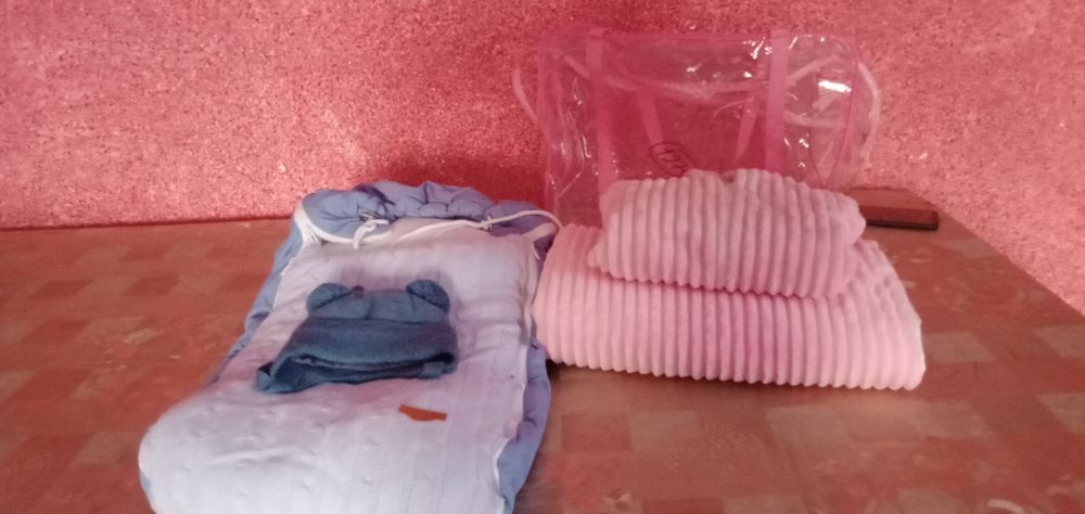 срочно продам детский комбинезон