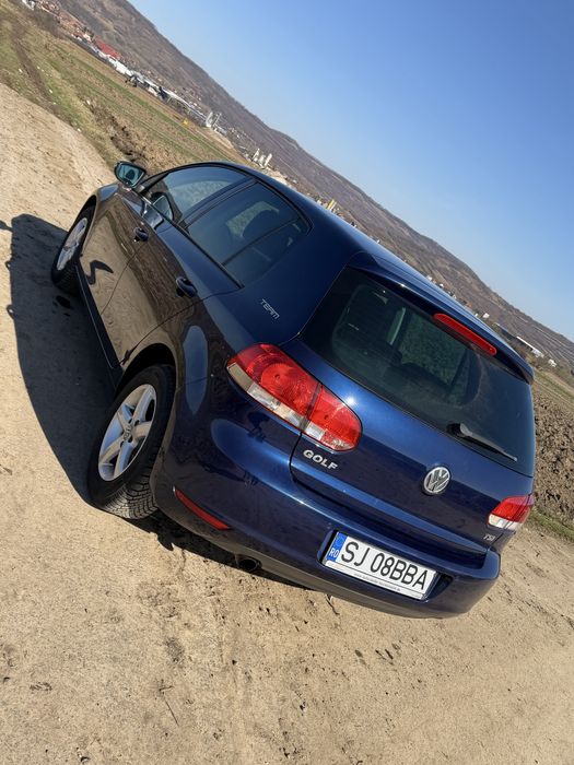 Volkswagen Golf VI