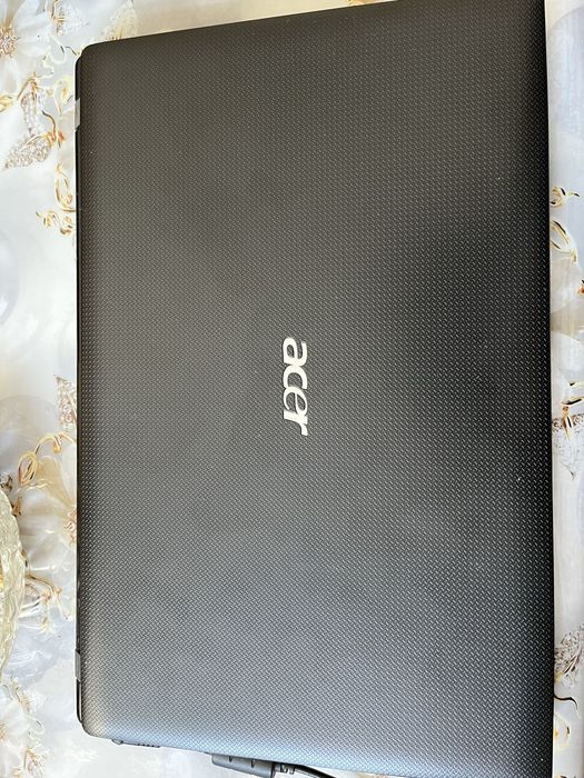 Продаю ноутбук Acer