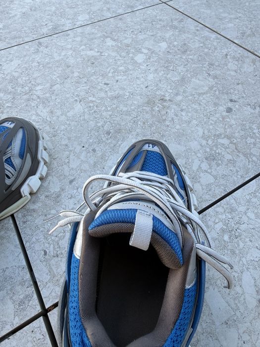 Balenciaga track