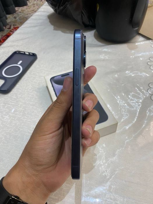 iPhone 15 pro max 256gb blue srochno prodam