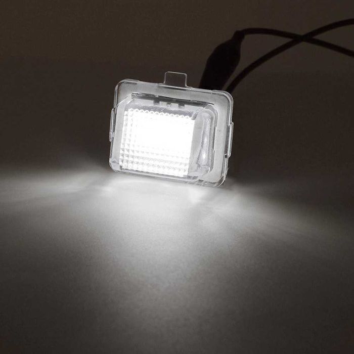 LED плафони заден регистрационен номер Mercedes W204 W212 W221 W216