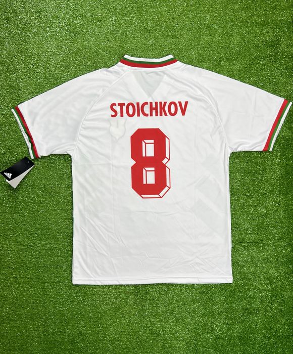 Ретро футболна тениска на България/Стоичков/1994