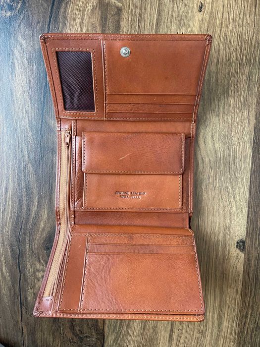 Оригинален кожен дамски портфейл Vera Pelle