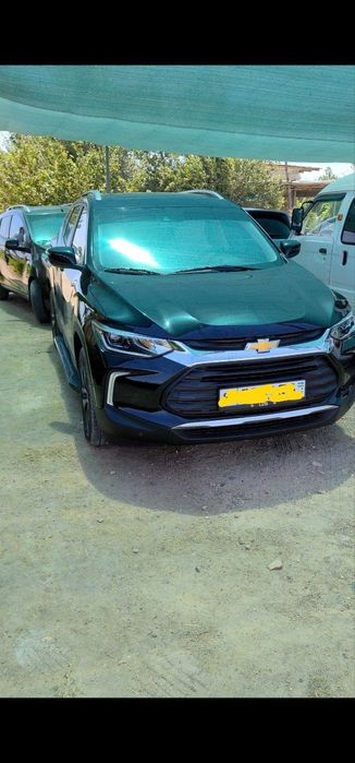 Продаётся свой Tracker Premier 2023 года в хорошем состояние.