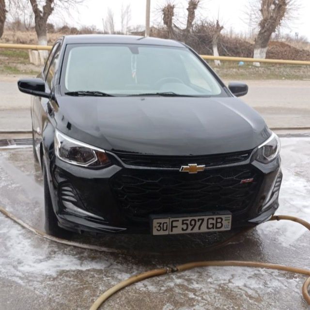 Onix LTZ Turbo sotiladi