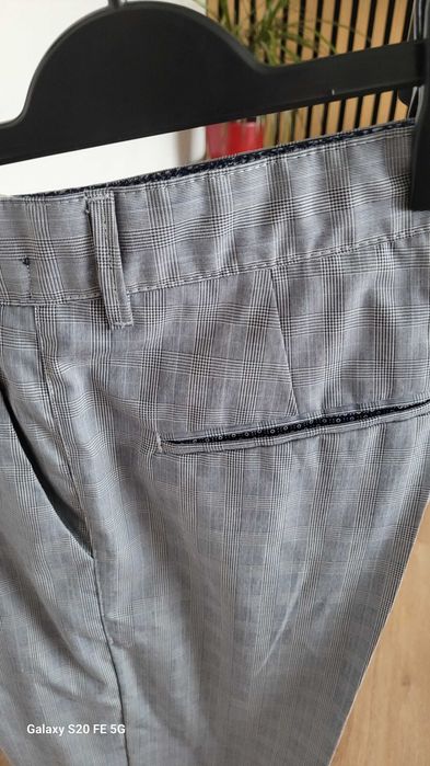 Pantaloni barbati  cu talie 38 S