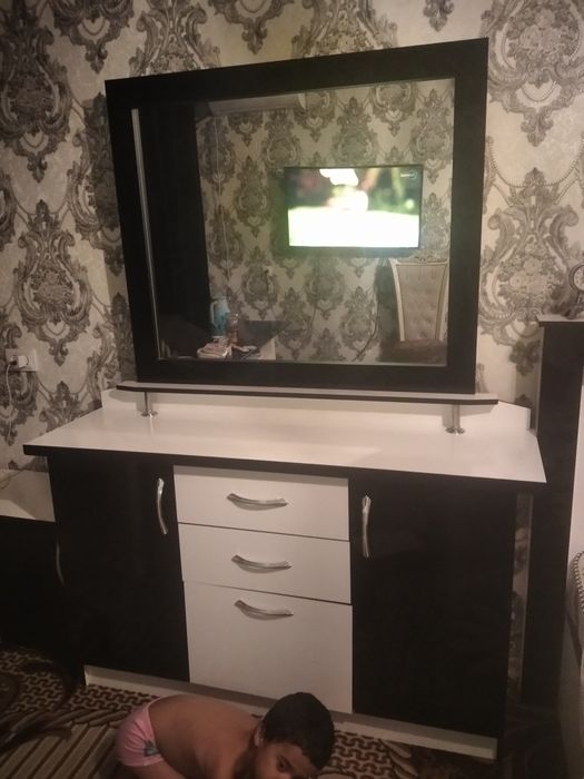 Mebel, devan ,trimo, 2ta stul, stol.