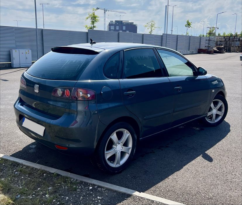 • Seat Ibiza 2007 • 1.4 Benzina 86 CP •