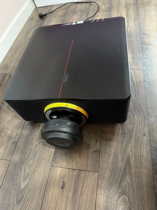 proiector Barco G62-w11