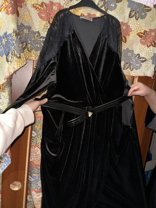 Продам одежду вещи