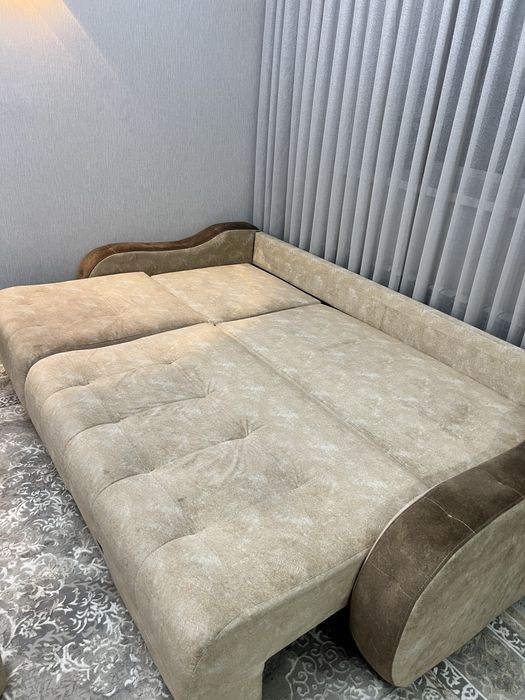 Диван в хорошем состоянии