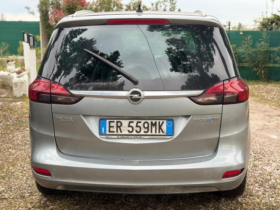 Opel Zafira Benzina + Gaz