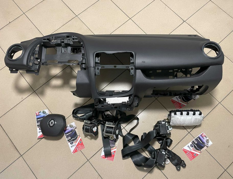 Renault Clio IV facelift - plansa de bord - kit airbag - set  centuri