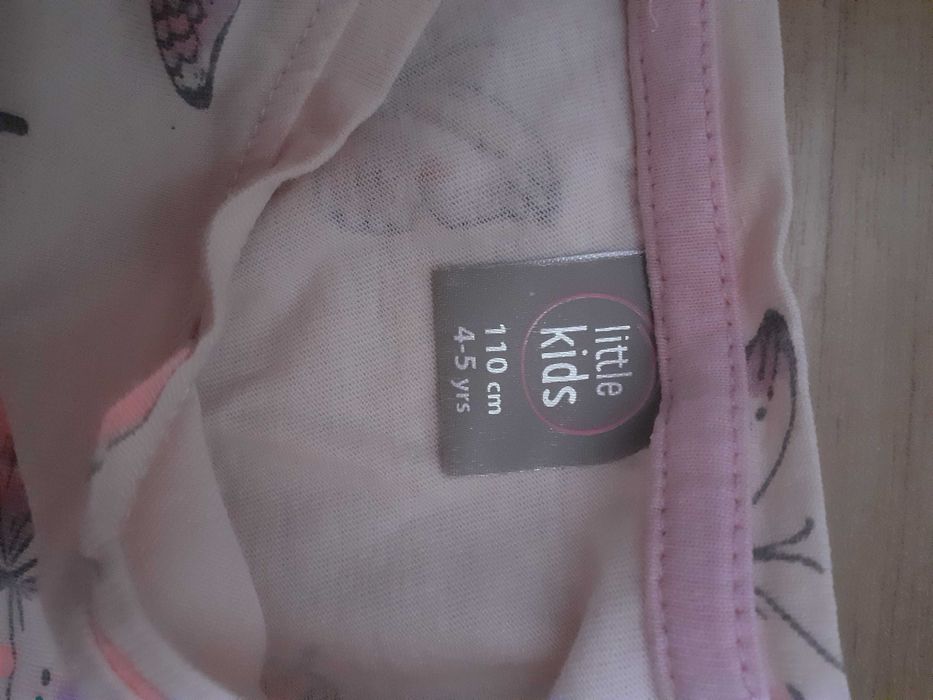 Нови рокли за момиче